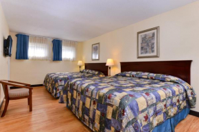 Гостиница Tower Inn and Suites of Guilford / Madison  Гилфорд